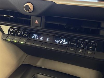 2023 Toyota CROWN CROSSOVER 缩略图 23
