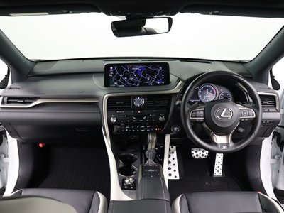 صورة مصغرة 13 لـ 2021 Lexus RX