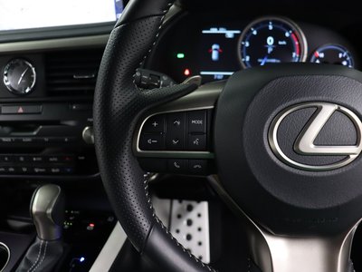 صورة مصغرة 15 لـ 2021 Lexus RX