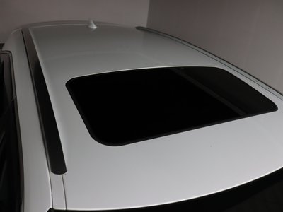 صورة مصغرة 23 لـ 2021 Lexus RX