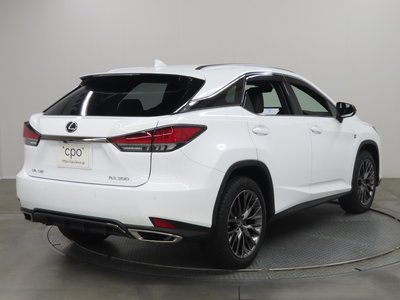 صورة 5 لـ 2021 Lexus RX