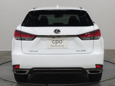 صورة 4 لـ 2021 Lexus RX