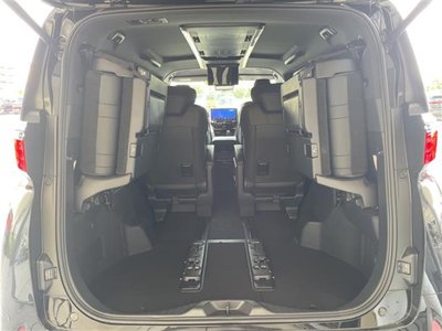 2025 Toyota ALPHARD thumbnail 31
