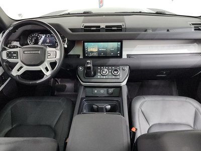 LAND ROVER DEFENDER - 5