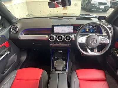 MERCEDES-BENZ GLB - 2