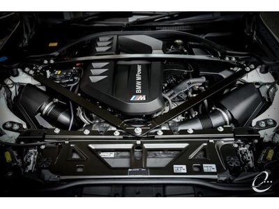 صورة 8 لـ 2021 BMW M4