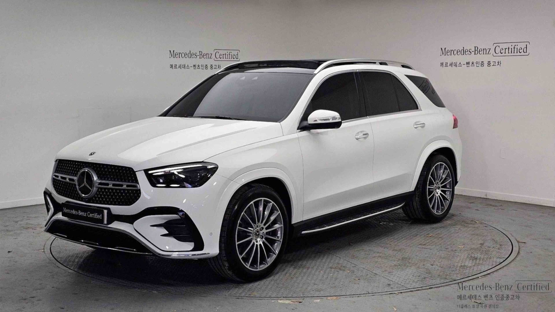 MERCEDES-BENZ GLE - View 1