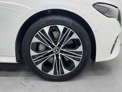 MERCEDES-BENZ E-CLASS - 6