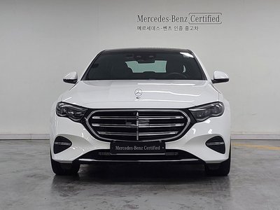 MERCEDES-BENZ E-CLASS - 2