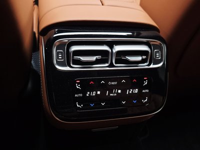 صورة مصغرة 26 لـ 2025 Mercedes-BENZ S-CLASS