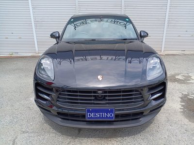 PORSCHE MACAN - 4