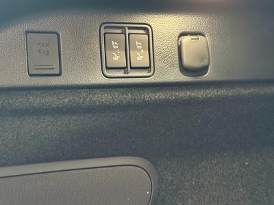 صورة مصغرة 68 لـ 2023 Lexus RX