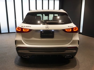 MERCEDES-BENZ GLA - 8