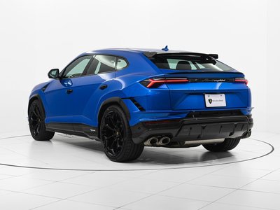 LAMBORGHINI URUS - 6
