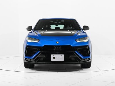 LAMBORGHINI URUS - 2