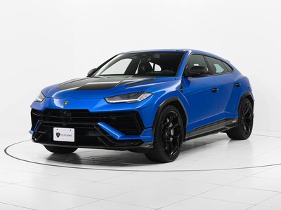 LAMBORGHINI URUS - 3