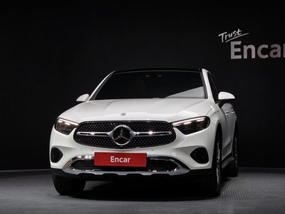 MERCEDES-BENZ GLC - 2