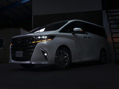 2024 Toyota ALPHARD — миниатюра 18