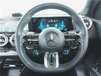 صورة مصغرة 33 لـ 2025 Mercedes-BENZ GLB AMG