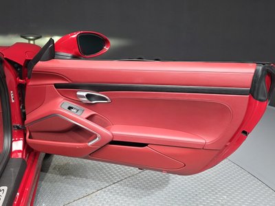 2022 Porsche 718 — миниатюра 14