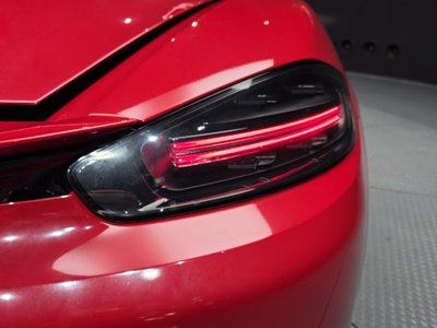صورة 10 لـ 2022 Porsche 718