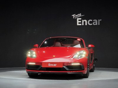 صورة 2 لـ 2022 Porsche 718
