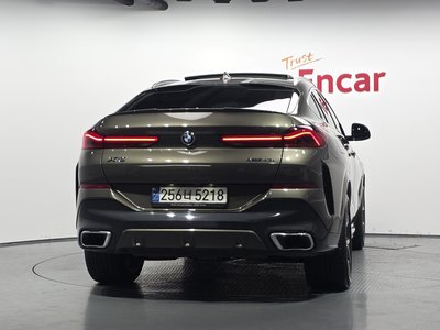 2021 BMW X6 照片 4