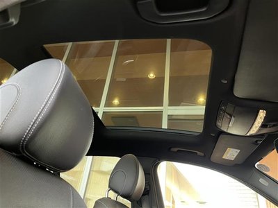 MERCEDES-BENZ GLC AMG - 10