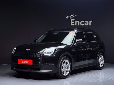 MINI COUNTRYMAN - 1
