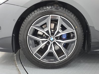صورة 6 لـ 2023 BMW 5 SERIES