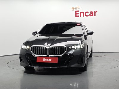 صورة 2 لـ 2023 BMW 5 SERIES