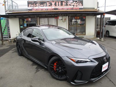 LEXUS IS - 1