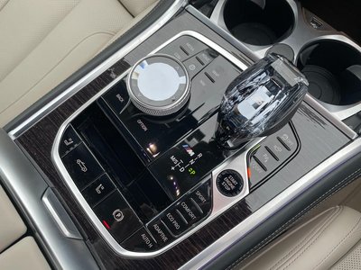 BMW 8 SERIES CABRIOLET 2019 thumbnail 56