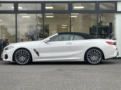 BMW 8 SERIES CABRIOLET 2019 thumbnail 8