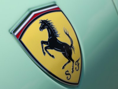 2025 Ferrari ROMA SPIDER thumbnail 13