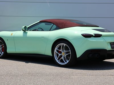 2025 Ferrari ROMA SPIDER thumbnail 36