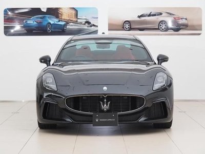 MASERATI GRANTURISMO - 4