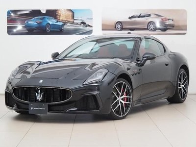 MASERATI GRANTURISMO - 1