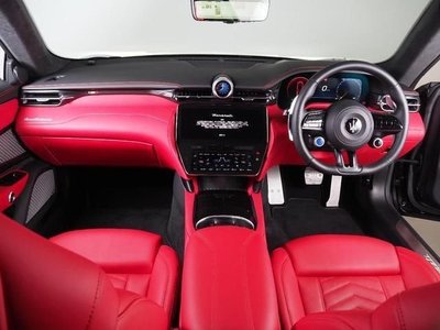 MASERATI GRANTURISMO - 3