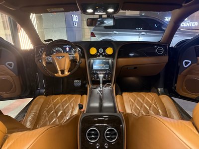 BENTLEY FLYING SPUR - 8