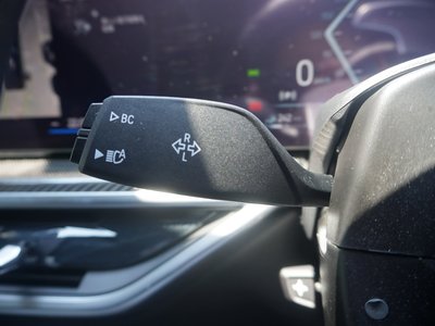 2023 BMW X5 thumbnail 65
