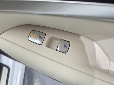 صورة مصغرة 24 لـ 2024 Genesis THE NEW G70