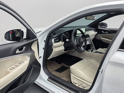 صورة مصغرة 13 لـ 2024 Genesis THE NEW G70