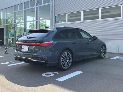 2025 AUDI A5 AVANT photo 4