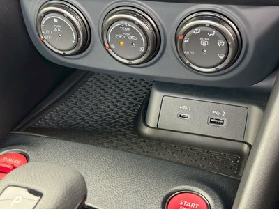 2024 Nissan FAIRLADY Z — миниатюра 16