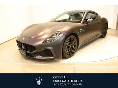 MASERATI GRANTURISMO - 1
