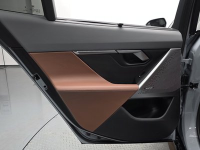 2023 BMW 5 SERIES — миниатюра 15