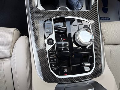 2026 BMW X7 thumbnail 15