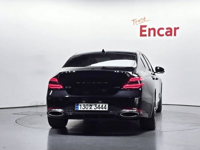 2023 Genesis THE NEW G70 photo 4