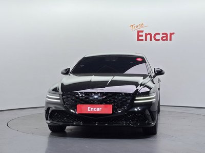 GENESIS G80 (RG3) - 2